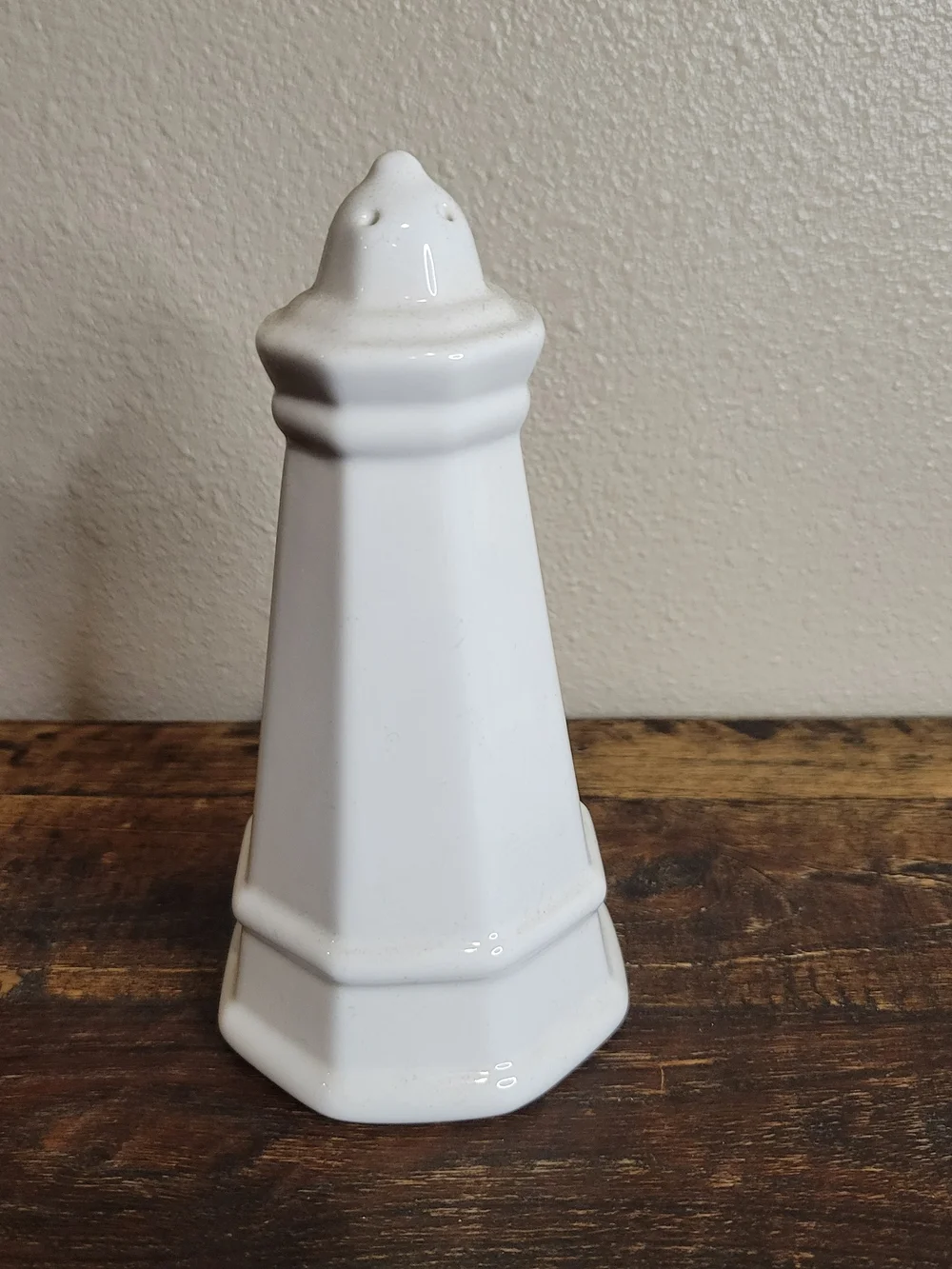 Vintage Pfaltzgraff Heritage Lighthouse Salt and Pepper Shaker Set 6